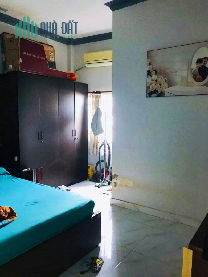 CHỢ THỐNG NHẤT (34M2) - NGANG 4M TRỆT LỮNG LẦU: 3PN 2WC - khu vực an ninh - giá tốt