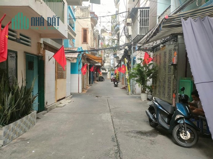 Hẽm 6m, sổ đẹp Nguyễn Tiểu La Q10 32m2 4 tầng nhỉnh 6 tỷ.