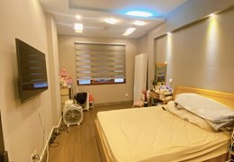 Bán nhà Điện Biên Phủ- phân lô- ôtô đỗ cửa- Dt 37m- 5 tầng- mt 3.5m- chỉ 10.5 tỷ