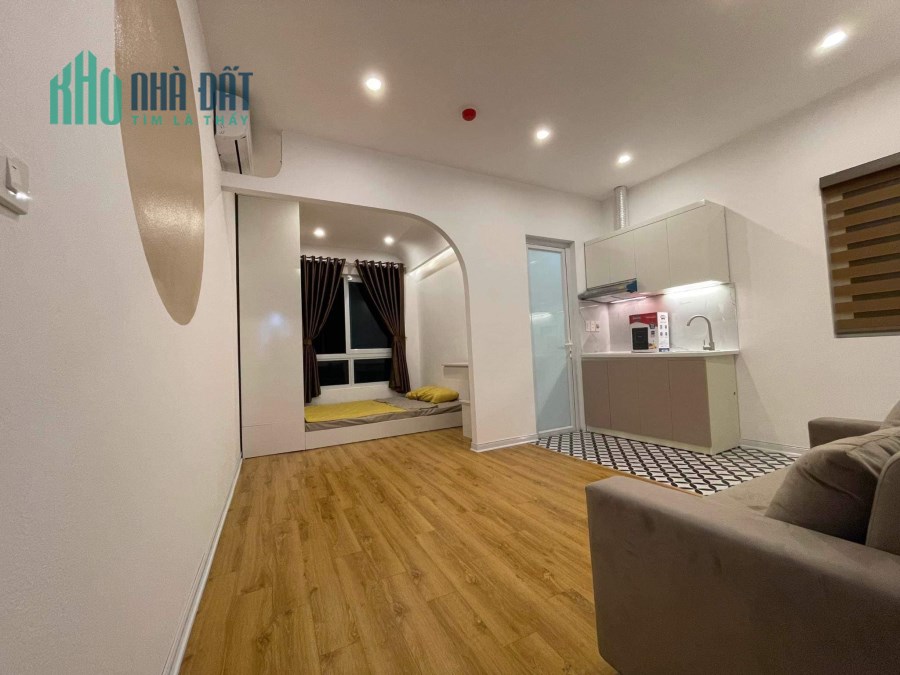 MỎ VÀNG HÀ NỘI- CCMN DOÃN KẾ THIỆN 50M – 12PN HƠN 700TR, THANG MÁY GIÁ 7.9 TỶ
-	Vị trí đất vàng Hà