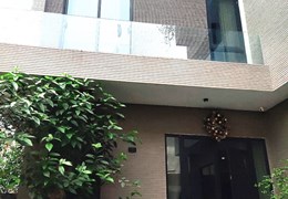 BÁN NHÀ QUẬN BẮC TỪ LIÊM- MẶT PHỐ ĐÔNG NGẠC  Ô TÔ ĐỖ CỬA , VỊ TRÍ QUÁ ĐẸP  – ĐƯỜNG RỘNG THÊNH THANG