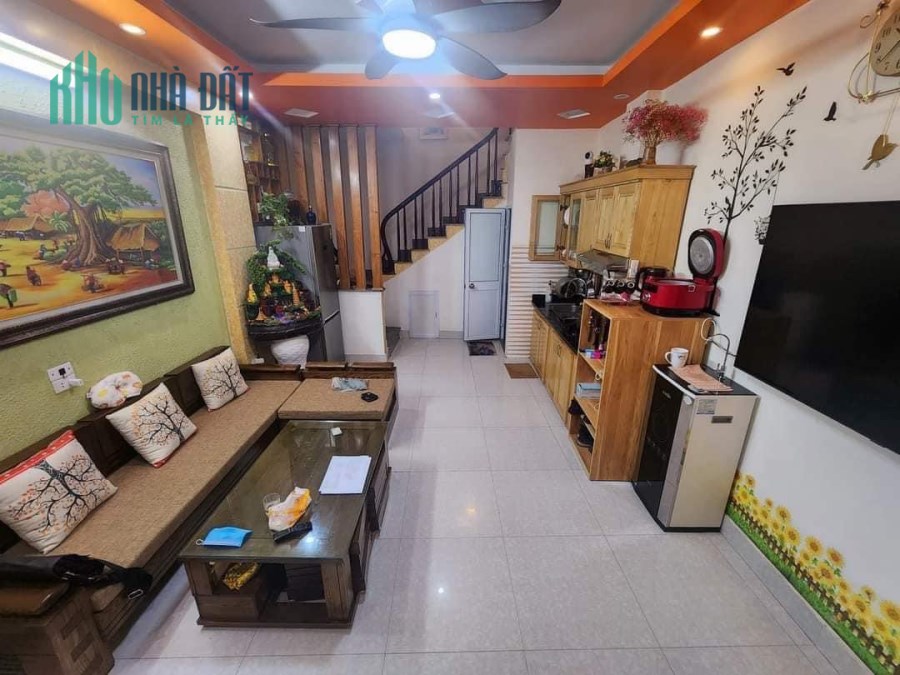 Bán nhà Xuân Đỉnh,ô tô đỗ cổng,20m ra mặt phố,nhà mặt ngõ,30m,5tầng,mt:3,9m