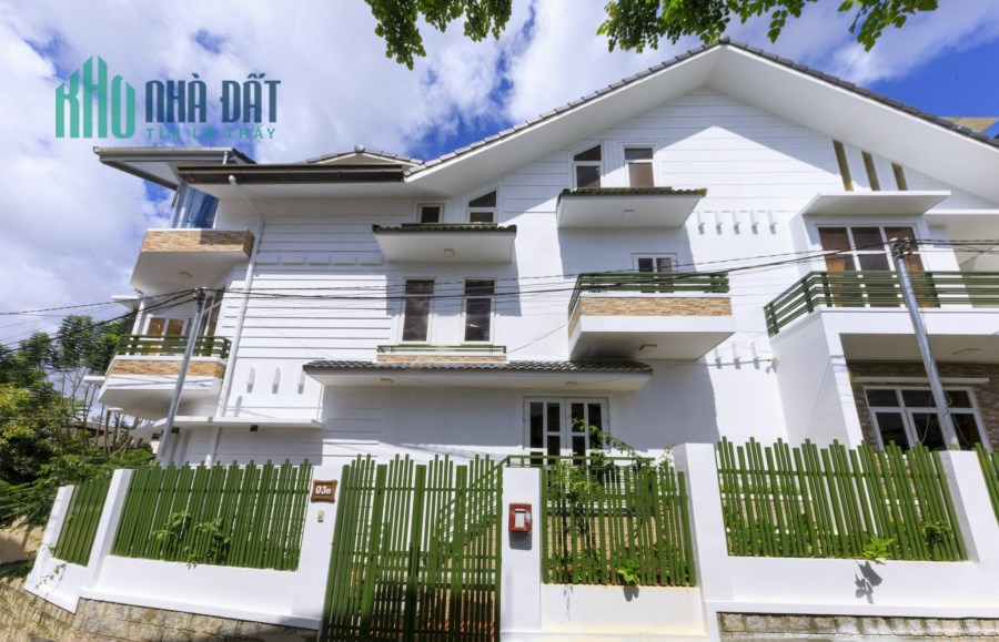 Villa 2 mặt tiền Trần Hưng Đạo, phường 3, Đà Lạt, 138m2 chỉ 18 tỷ, doanh thu 30tr/th, có view