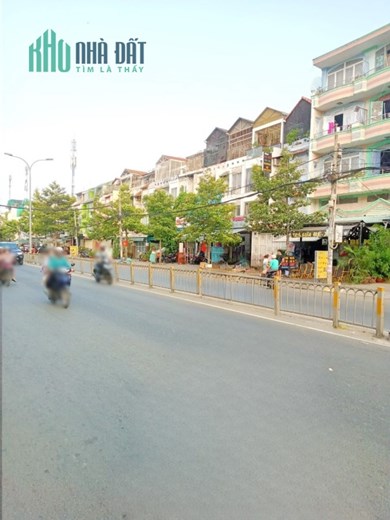 Nhà thuê 4 Tầng Mặt tiền Tạ Quang Bửu P5Q8 - Giá : 25 Triệu