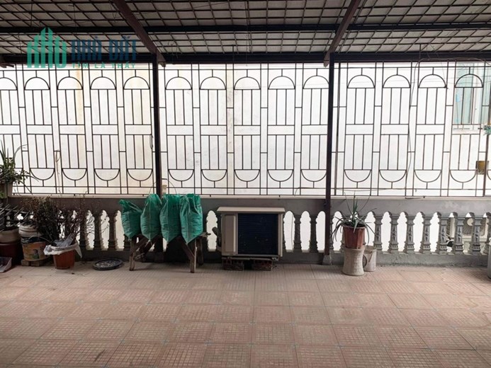BÁN NHÀ QUAN HOA – CẦU GIẤY, NGÕ 255, 38M2, 5M RA OTO DỪNG