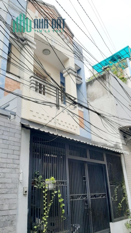 Nhà 2 tầng nở hậu hẻm ô tô đường Âu Dương Lân P3Q8. Giá 5,3 tỷ TL