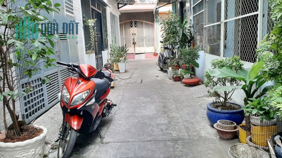 Nhà 2 tầng nở hậu hẻm ô tô đường Âu Dương Lân P3Q8. Giá 5,3 tỷ TL