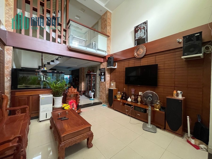 BÁN NHÀ QUẬN 7, HẺM TRỤC THẲNG 20M RA LÊ VĂN LƯƠNG, 75M2, 5 TẦNG - 7 TỶ - 0906885823
