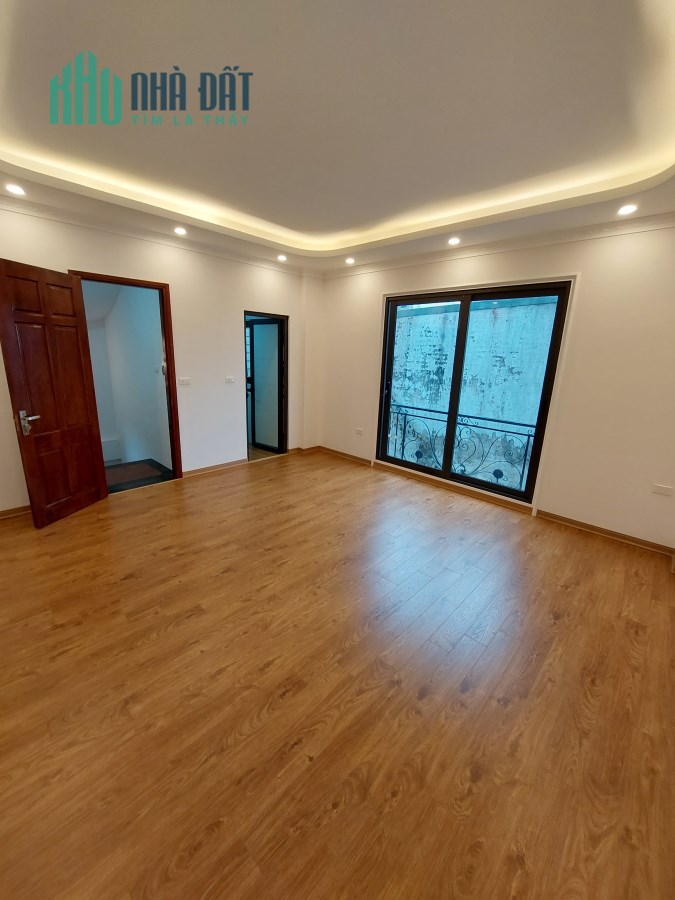 BÁN GẤP nhà mới Vân Canh, 55m, ô tô đỗ cổng, giá 2.95 tỷ