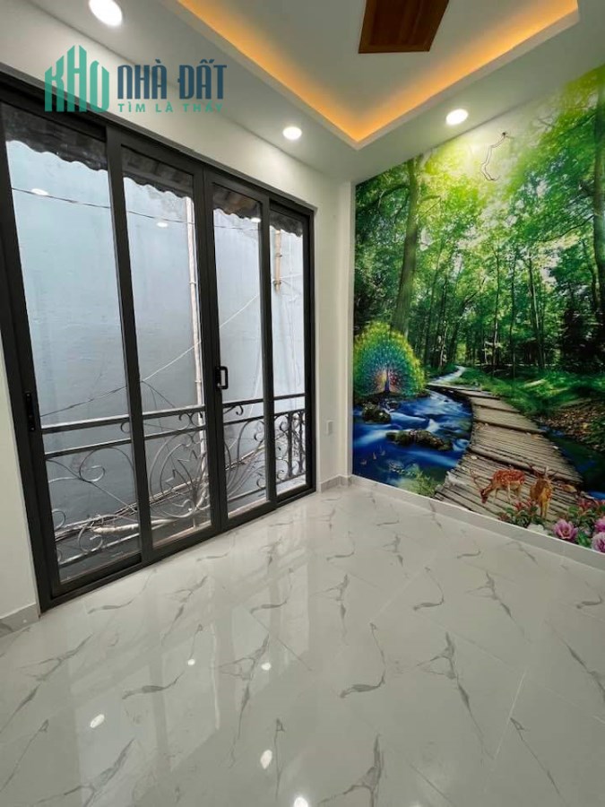Bán nhà Rẻ Đẹp Q4 Đoàn Văn Bơ
 Ngang 3.45x6.5m- 2 tấm giảm 400 triệu còn 2 tỷ.. Cách Mặt Tiền 15m