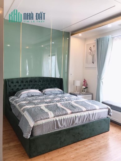 Bán nhà tuyến 2 Hoàng Ngọc Phách - 51m 4 tầng, GIÁ 4.65 tỉ ngõ 6m ô.tô đỗ cửa 24h