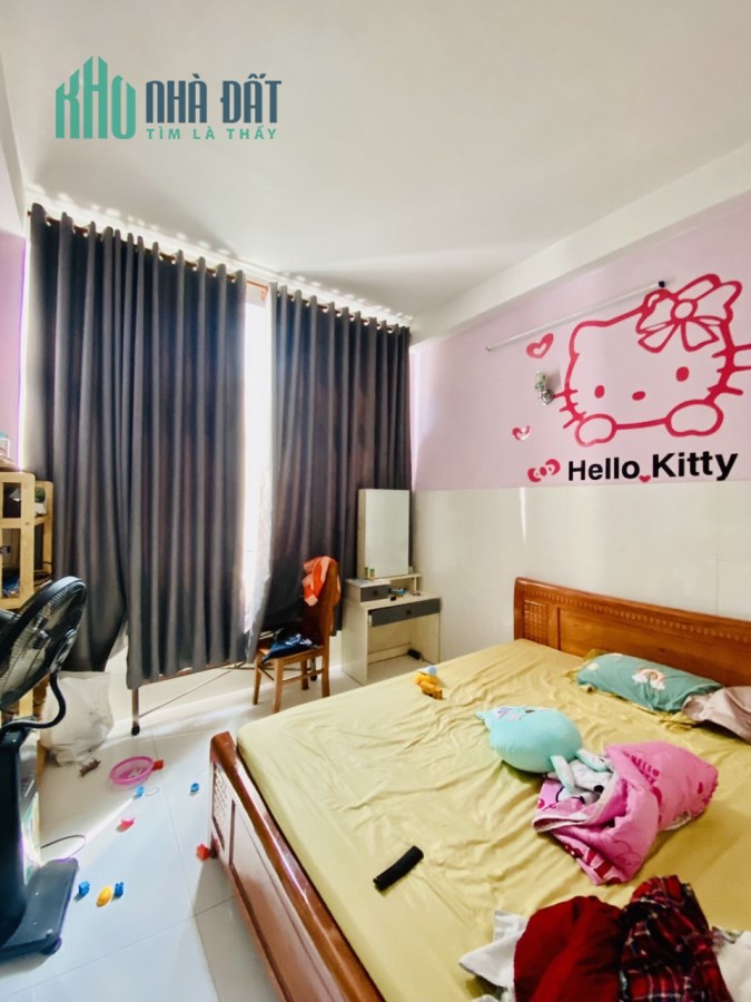 BÁN KS MẶT TIỀN ĐƯỜNG NGÔ QUYỀN - THU NHẬP KIM CƯƠNG HƠN 300TR/THÁNG , MỎ VÀNG TRUNG TÂM QUẬN 5 .