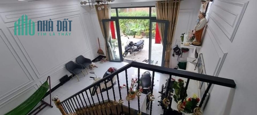 Bán Nhà HXH 62M2 4Tầng Đường Lê Thúc Hoạch Quận Tân Phú.