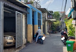 NHỈNH 2 TỶ 5 CÓ NHÀ 2T(40m2-2pn) HXH ĐỖ CỬA 6m hẻm thông GẦN TRƯỜNG TIỂU HỌC THÁI VĂN LUNG P.TAM