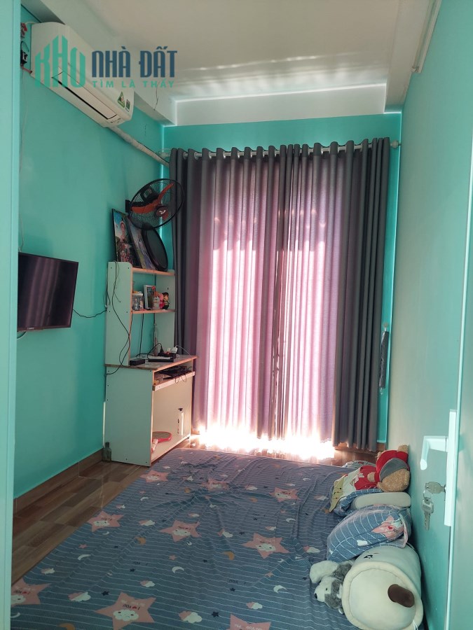 NHỈNH 2 TỶ 5 CÓ NHÀ 2T(40m2-2pn) HXH ĐỖ CỬA 6m hẻm thông GẦN TRƯỜNG TIỂU HỌC THÁI VĂN LUNG P.TAM