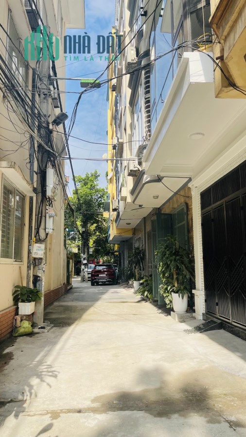 Hot! bán nhà đẹp long lanh Hoàng Quốc Việt, Cầu Giấy, ô tô đỗ cửa 45m2x 4 tầng MT 5m chỉ nhỉnh 9 tỷ.