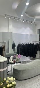 Chính Chủ Cần Sang nhượng cửa hàng Diện Tích Rộng tại Hà Nội