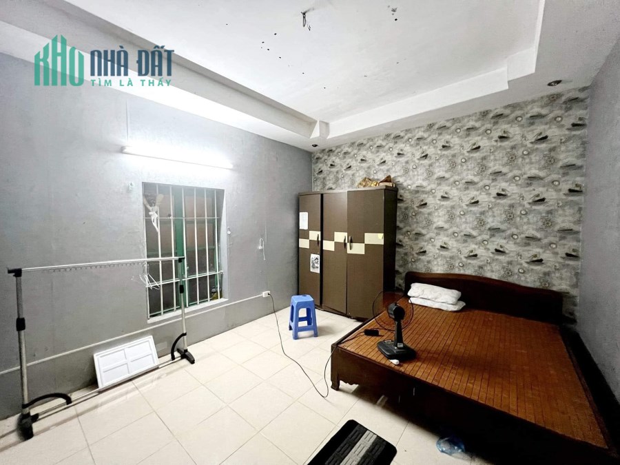 Bán nhà Trung tâm quận Hai Bà, diện tích 45m, 5 tầng, sđcc, gần phố, tiện ích ngập tràn, giá 5.5 tỷ