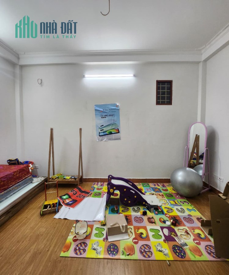 Nhà đẹp Trần Cung, Bắc Từ Liêm giá 3.8 tỷ, 35m2, 5 tầng ở ngay