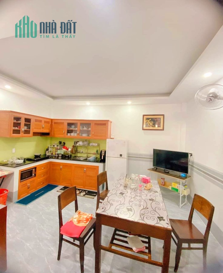 Nhà 74m2, 3 Tầng, Lâm Văn Bền, Tân Kiểng, Quận 7, Nhỉnh 9 Tỷ, LH 0906332558