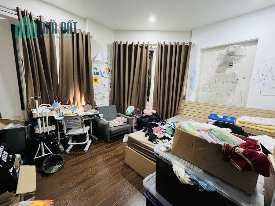 Bán nhà 56m2 phố Âu Cơ, Tây Hồ 5 phòng ngủ 10m Ô tô tránh 5.3 Tỷ