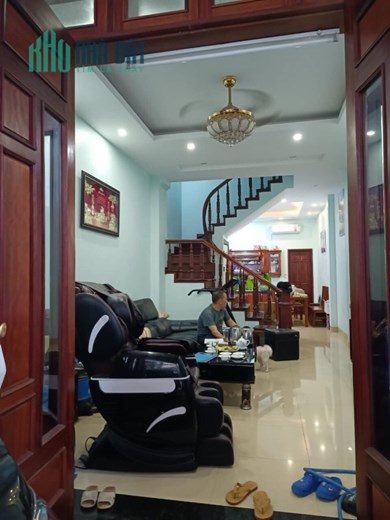 Bán căn nhà 88m2 phố Âu Cơ, Tây Hồ Nhà đẹp Ở luôn Gara Ô tô 8.5 Tỷ