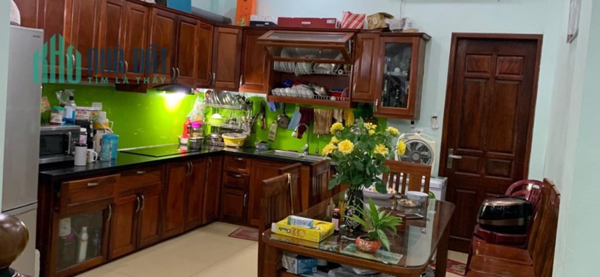 Bán nhà 85m2 phố Nghi Tàm, Tây Hồ Nhà đẹp Ở luôn Gara Ô tô 7 chỗ 8.3 Tỷ