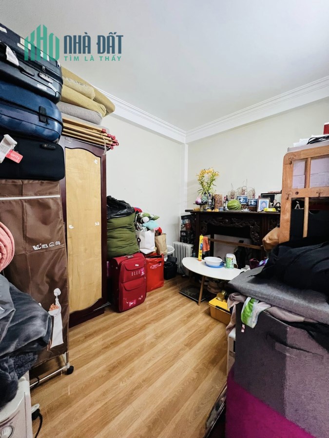 Bán căn nhà 58m2 phố Yên Phụ, Tây Hồ 5 ngủ 10m Ô tô đua 5.4 Tỷ