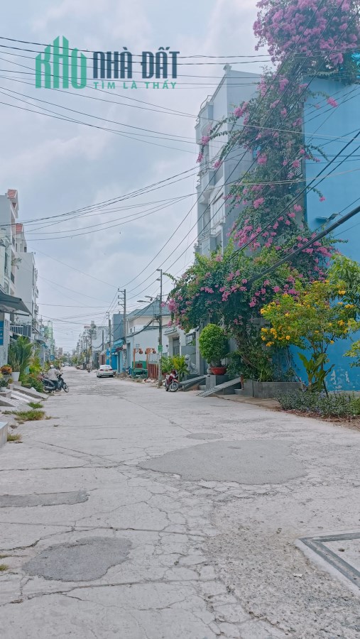 An Dương Vương, An Lạc, Bình Tân. 4 Tầng, 52m2, Hẻm 8m, Nhỉnh 5 Tỷ.