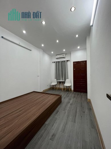 Bán nhà Lĩnh nam - Hoàng mai35m2 * 5 Tầng hai mặt ngõ giá 3 Tỷ