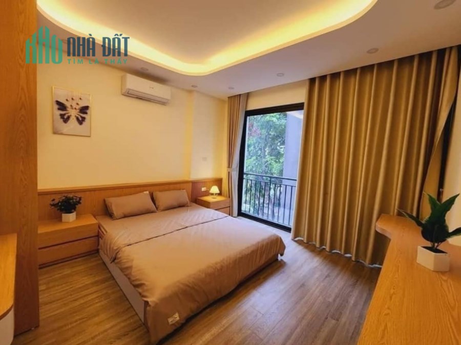 Bán nhà Nguyễn Khánh Toàn 65m phân lô, gara ô tô tránh kinh doanh ở sướng giá 11 tỷ