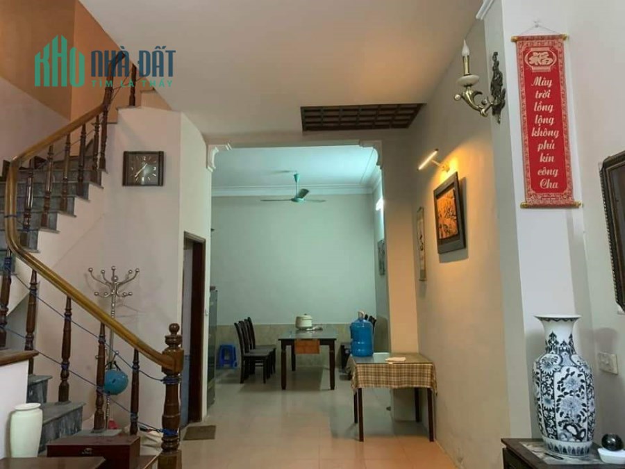 Bán Nhà Nguyễn Hoàng, Ô Tô Vào Nhà, Kinh Doanh, Dân Xây, Tặng Nội Thất. DT 65Mx4t. Giá 6.9 Tỷ.