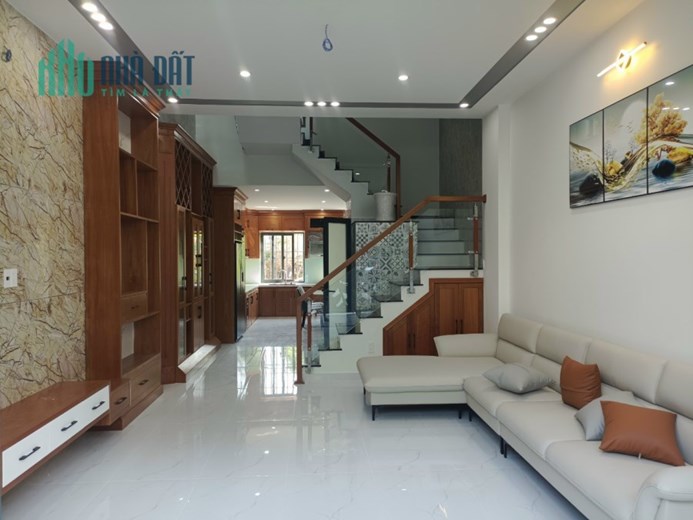Bán nhà Lê Thiệt, liên chiểu, Đà Nẵng 3 tầng giá chỉ 4ty650