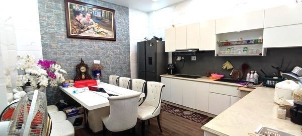 HẺM Ô TÔ, THANG MÁY, SÁT MT, 5 TẦNG STH,66M2, HỒNG LẠC P11 TÂN BÌNH