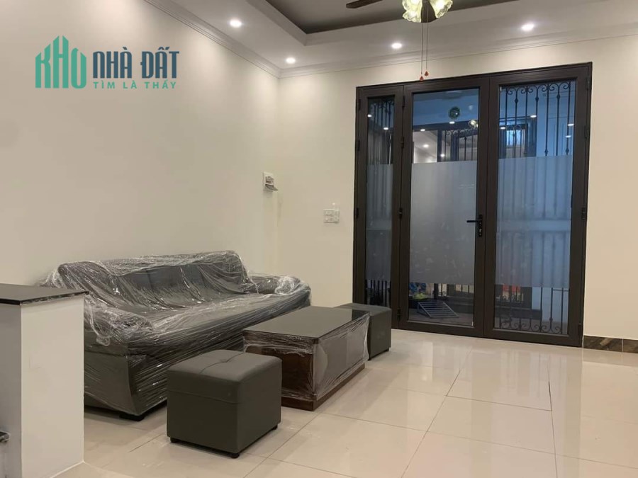 CHO THUÊ NHÀ MỚI TẠI MẬU LƯƠNG HÀ ĐÔNG - 4TẦNG 4 NGỦ - NỘI THẤT CƠ BẢN - GIÁ 9.5 TR