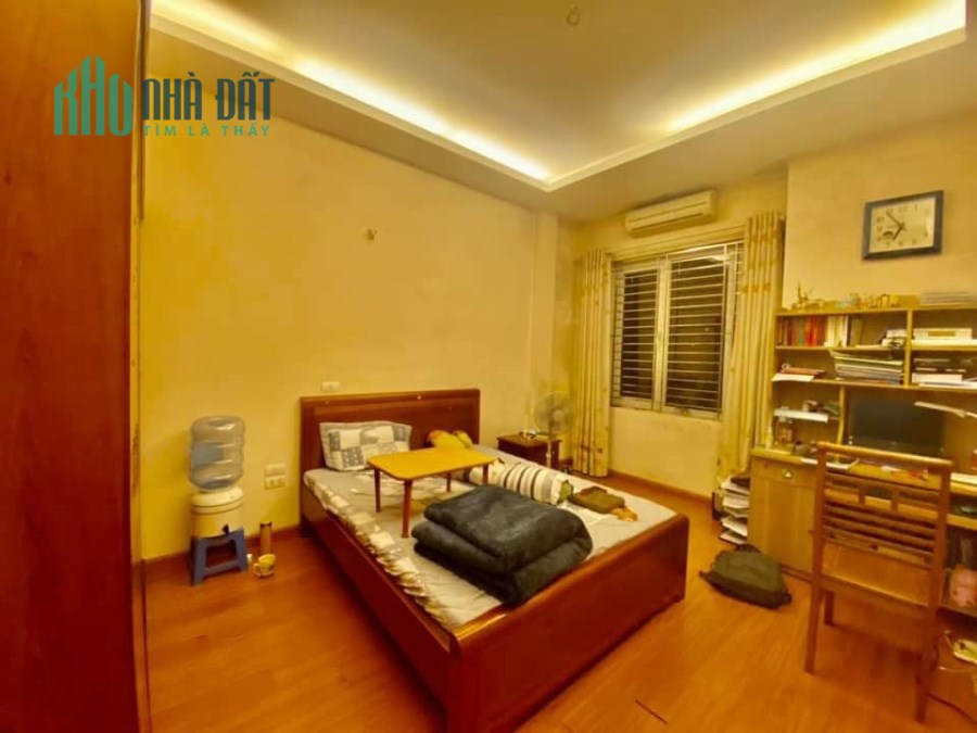 BÁN NHÀ PHỐ LÊ ĐẠI HÀNH- TRUNG TÂM HÀ NỘI- NHÀ ĐẸP Ở LUÔN