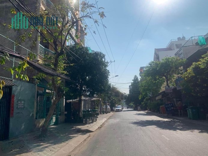 Nhà Mặt Tiền Ngang Hơn 7m 104m2 Tiện Xây Mới Lý Phục Man Quận 7