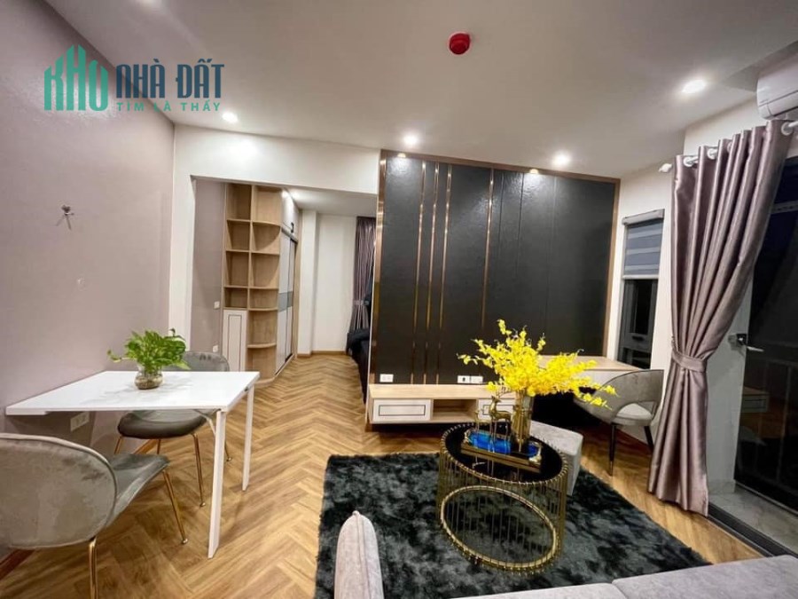Siêu phẩm mặt phố quận Ba Đình, Ngọc Khánh 100m 4 tầng, mt 5m. giá: 39 tỷ