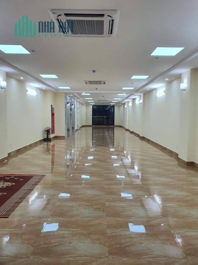 Siêu phẩm mặt phố Vũ Phạm Hàm, Cầu Giấy 110m 6 tầng, mt 5.5m. giá: 57 tỷ