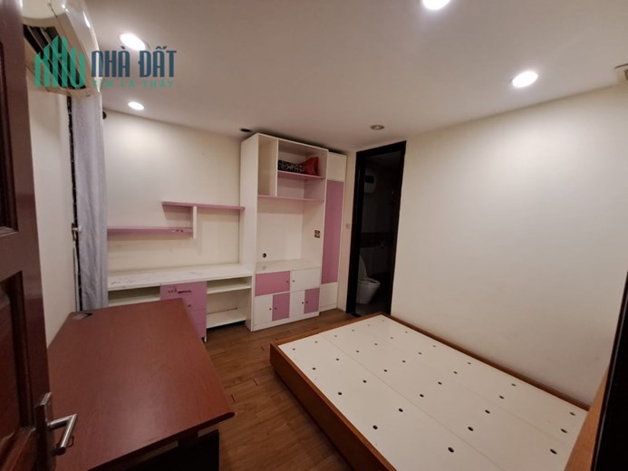 Cho thuê nhà nguyên căn 70m2, 5T, 5m, KD, 40tr, Trần Nguyên Đán, Hoàng Mai.
