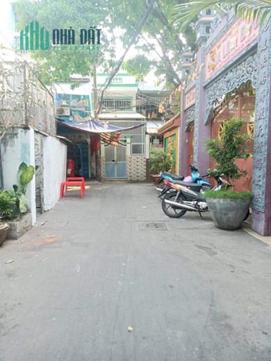 Bán nhà Rẻ Đẹp Q4 Tôn Thất Thuyết Ngang 3.3x 11m đúc 3 tấm- 2,9 tỷ