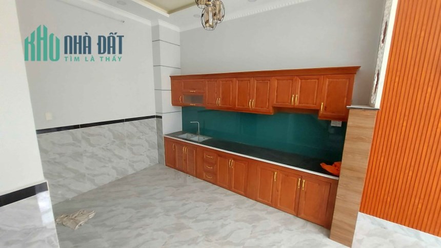TỔNG GIẢM 1.2 TỶ BÁN GẤP NHÀ LÃ XUÂN OAI QUẬN 9 HẺM XE HƠI, 60M2,4 TẦNG,4PN CHỈ NHỈNH 5 TỶ TL