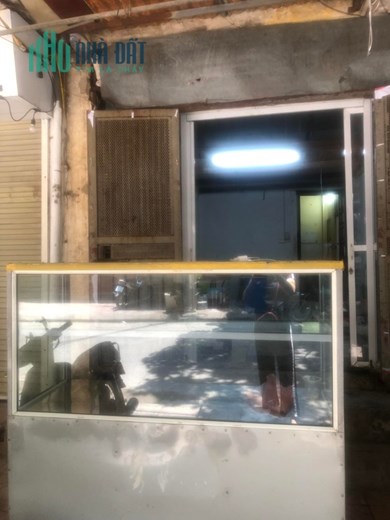 Cho thuê mặt bằng T1, 30m2, 3m,, 8Tr, Vĩnh Phúc, Ba Đình.