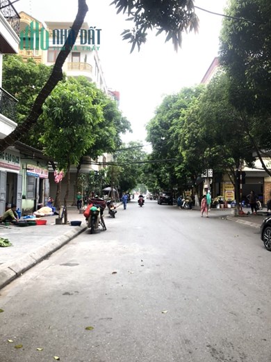 Bán nhà khu 918 Phúc Đồng Full đồ, Ô tô, KD, 50 m2, 6T, chỉ 8,8 tỷ.