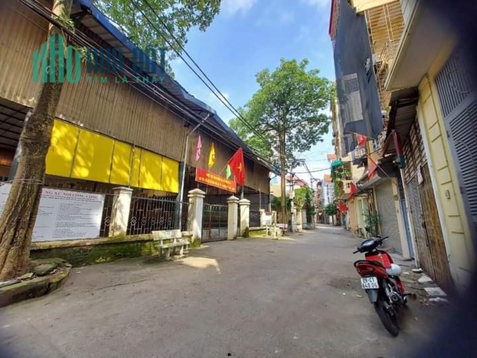 cần bán gấp gấp nhà #GIÁPNHỊ - #TRƯƠNGĐỊNH #HOÀNGMAI - 60M giá chỉ 4.3 tỷ.
