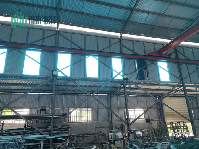 CHUYỂN NHƯỢNG NHÀ KHO 580 M2 (20M x 29M) – GIÁP RANH ĐÀ NẴNG