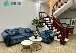 Bán nhà ngõ 105 phố Láng Hạ, 508 đường Láng, 45 m² x 5 T mới đẹp, MT 4,2 m, giá bán 5,3 tỷ.