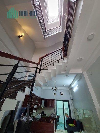 Bán Nhà HXH Bành Văn Trân Phường 7 Tân Bình Giá 11 Tỷ.