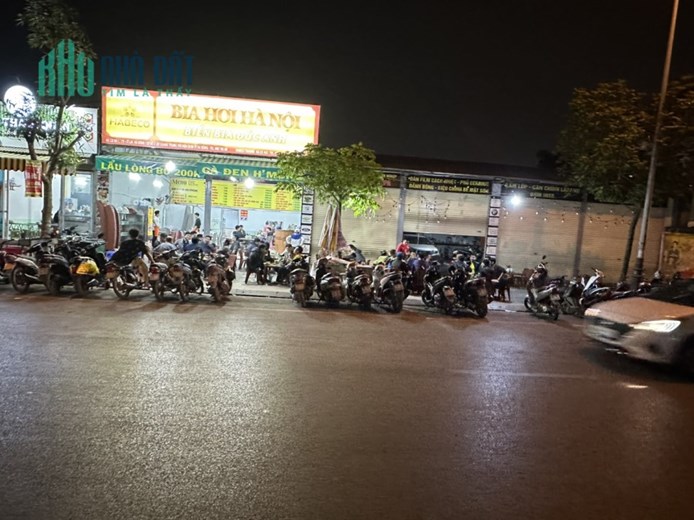 Sang Nhượng Quán Bia Hơi Tại kiot 06 Phố Cầu Đơ Hà Đông