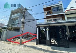 Đất hạ quá hay sao vậy. Chính Chủ Cần Bán Gấp đất 2 mặt kiệt gần biển du lịch cách 60m ra đường